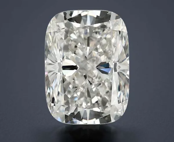 2.55 Carat · G · VS1 Rare Carat Ideal Cut