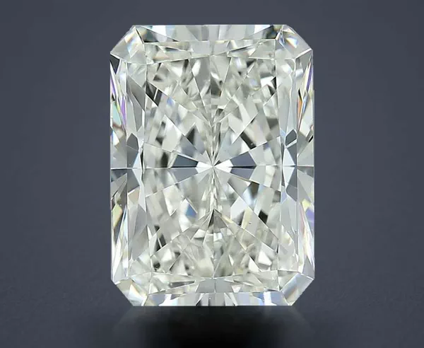 5.01 Carat · J · SI1 Rare Carat Ideal Cut