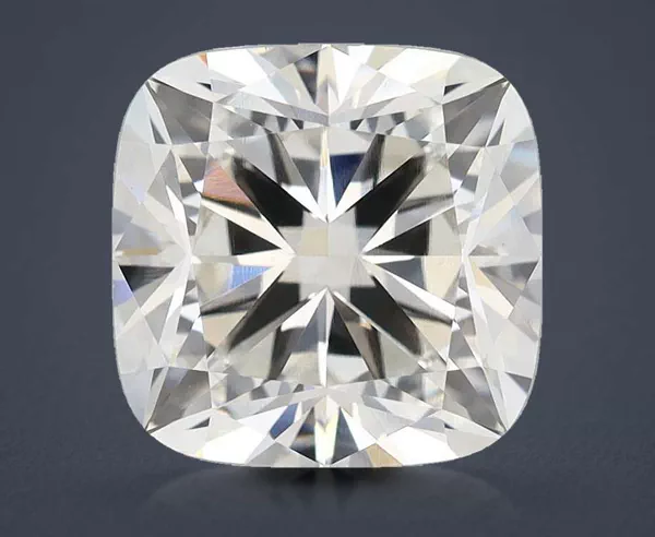 5.56 Carat · G · VVS2 Rare Carat Ideal Cut