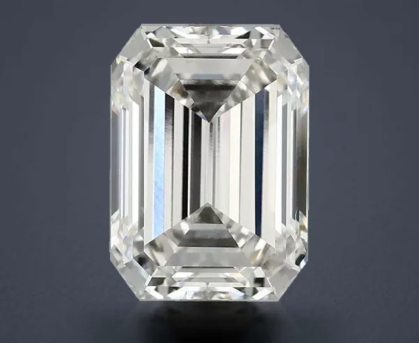 3.17 Carat · G · VVS2 Rare Carat Ideal Cut