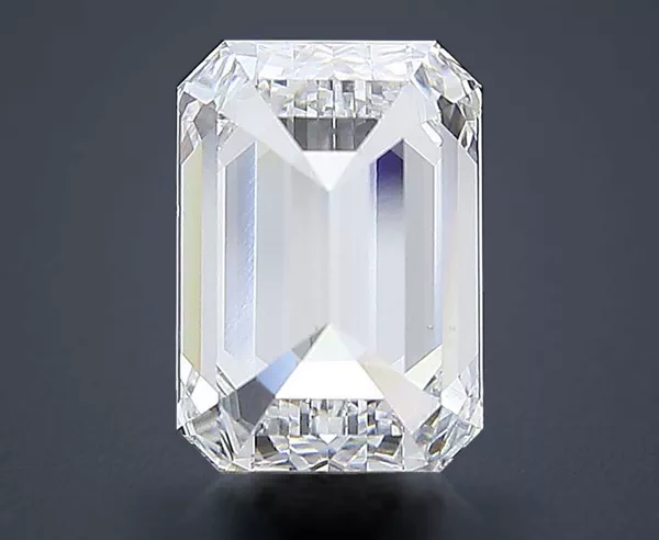 4.35 Carat · D · VS1 Rare Carat Ideal Cut
