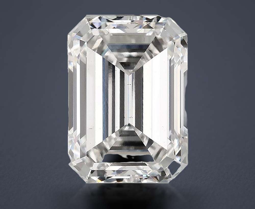4.93 Carat · F · VS2 Rare Carat Ideal Cut