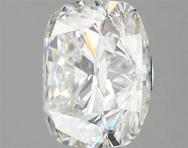 3.9 Carat · G · VVS1 Rare Carat Ideal Cut