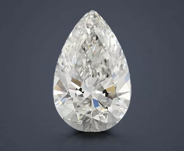 2.8 Carat · F · VVS2 Rare Carat Ideal Cut