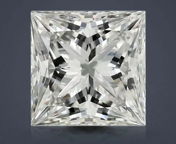 2.59 Carat · F · VS1 Rare Carat Ideal Cut