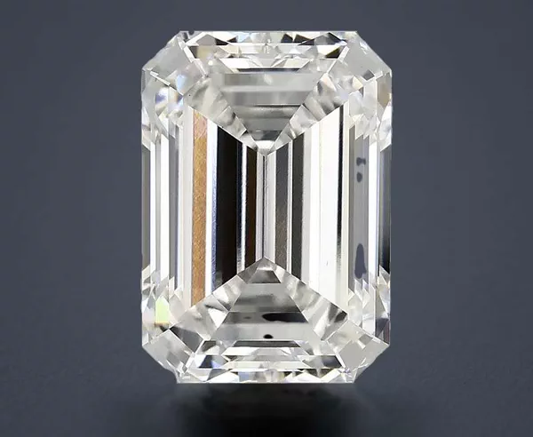 4.83 Carat · F · VS1 Rare Carat Ideal Cut