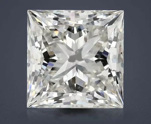 3 Carat · H · VS1 Rare Carat Ideal Cut
