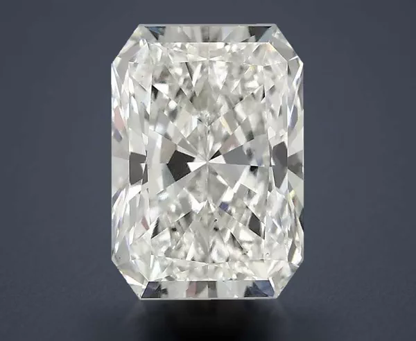 2.32 Carat · G · VS1 Rare Carat Ideal Cut
