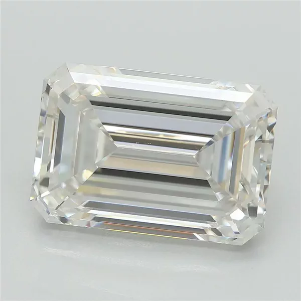 5.21 Carat · F · VVS2 Rare Carat Ideal Cut