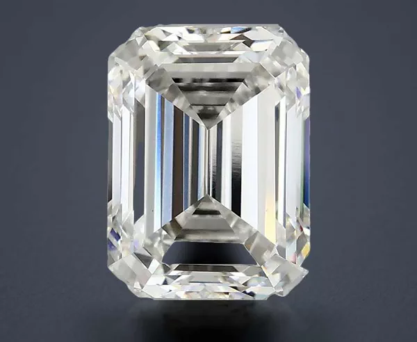 3.35 Carat · E · VS1 Rare Carat Ideal Cut