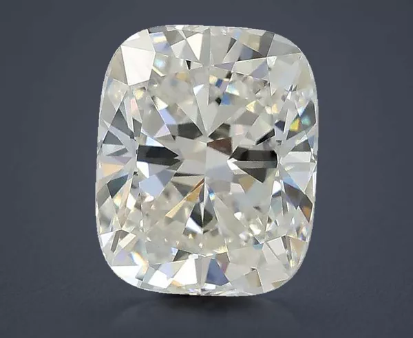 1.9 Carat · G · VS1 Rare Carat Ideal Cut