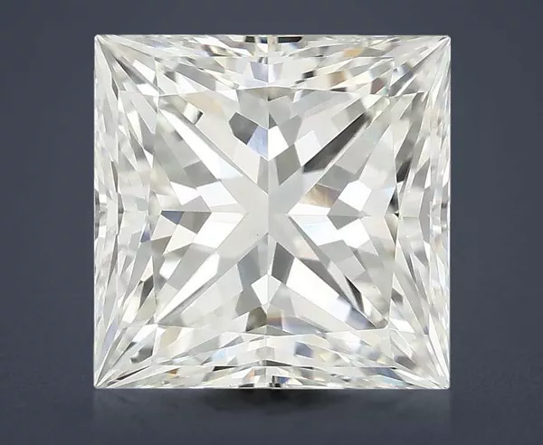 2.84 Carat · G · VVS2 Rare Carat Ideal Cut