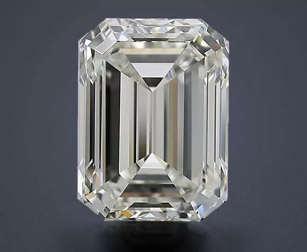 2.01 Carat · I · VVS2 Rare Carat Ideal Cut