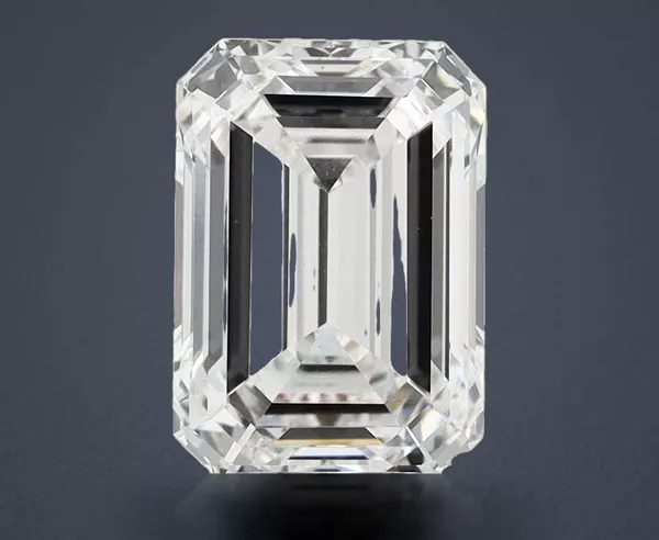 6 Carat · E · VVS2 Rare Carat Ideal Cut