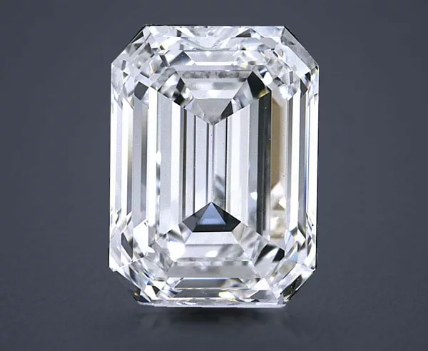 2.74 Carat · E · IF Rare Carat Ideal Cut