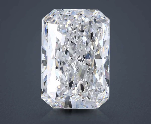 14 Carat · F · VS1 excellent Cut