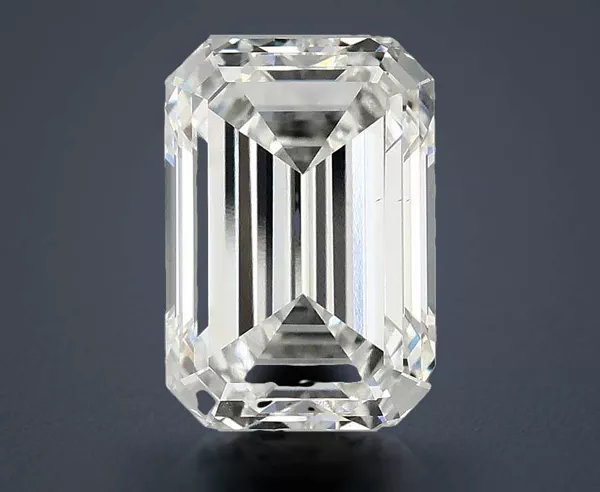 3.38 Carat · F · VS1 Rare Carat Ideal Cut