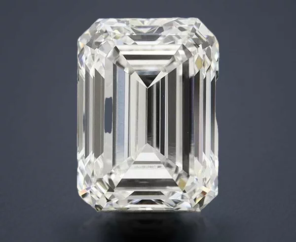 2.26 Carat · F · VS1 Rare Carat Ideal Cut