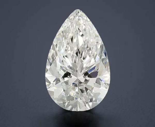 2.8 Carat · F · VVS2 Rare Carat Ideal Cut