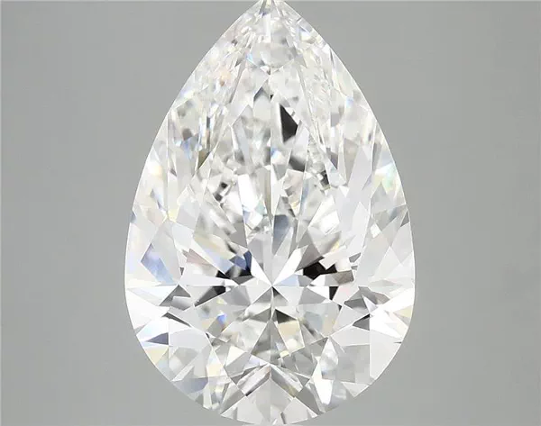 5 Carat · F · VVS2 Rare Carat Ideal Cut