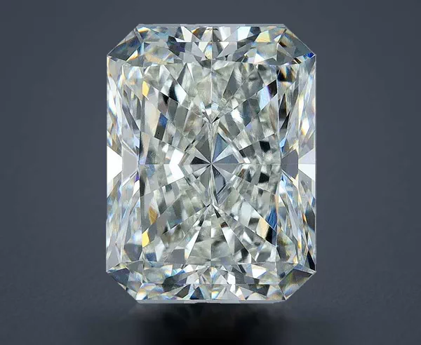 2.5 Carat · I · VS2 Rare Carat Ideal Cut