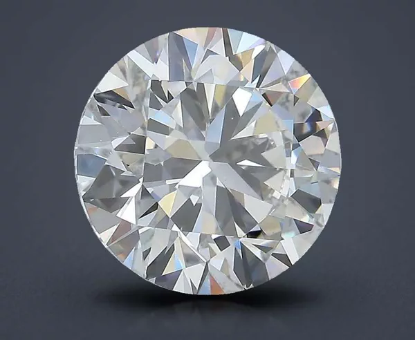 4.25 Carat · G · VS1 Rare Carat Ideal Cut