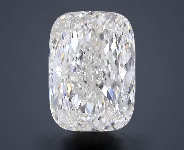 4.66 Carat · F · VS2 Rare Carat Ideal Cut