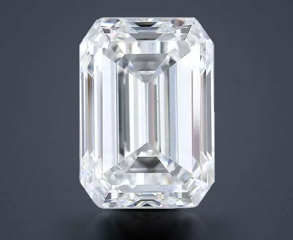 5.52 Carat · E · VS2 Rare Carat Ideal Cut