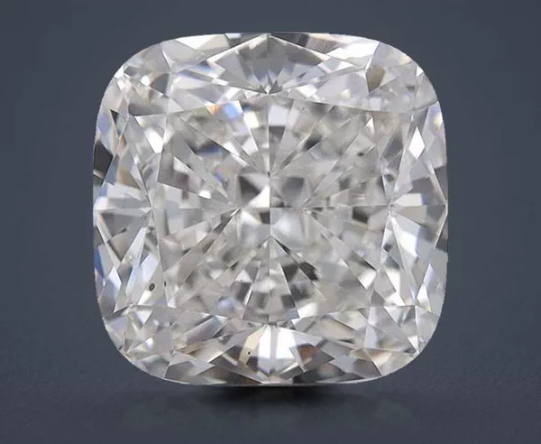 3.52 Carat · G · VS2 Rare Carat Ideal Cut