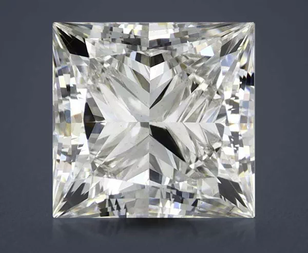 2.89 Carat · G · VS1 Rare Carat Ideal Cut