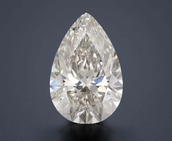 7.12 Carat · H · VS2 Rare Carat Ideal Cut
