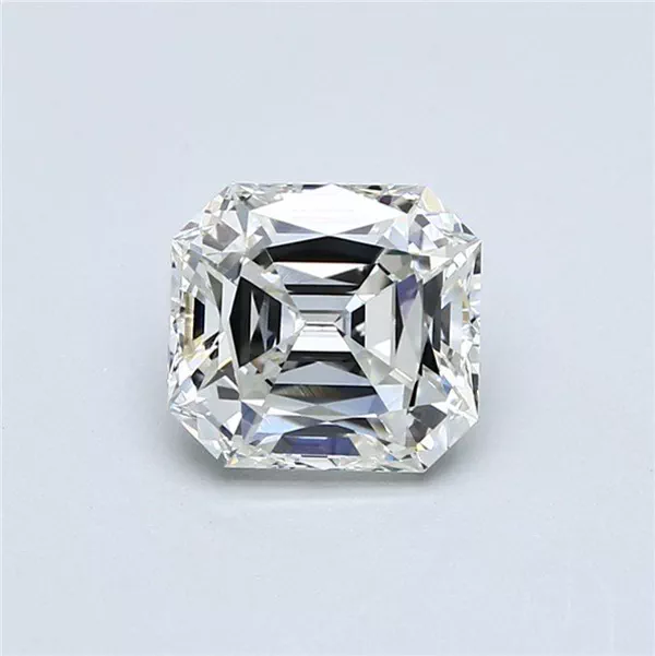 2.32 Carat · J · VS1 excellent Cut