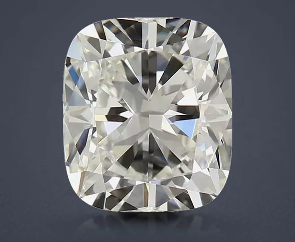 0.95 Carat · I · IF Rare Carat Ideal Cut