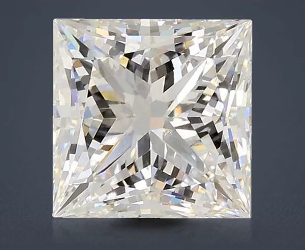 4.57 Carat · F · VS1 Rare Carat Ideal Cut