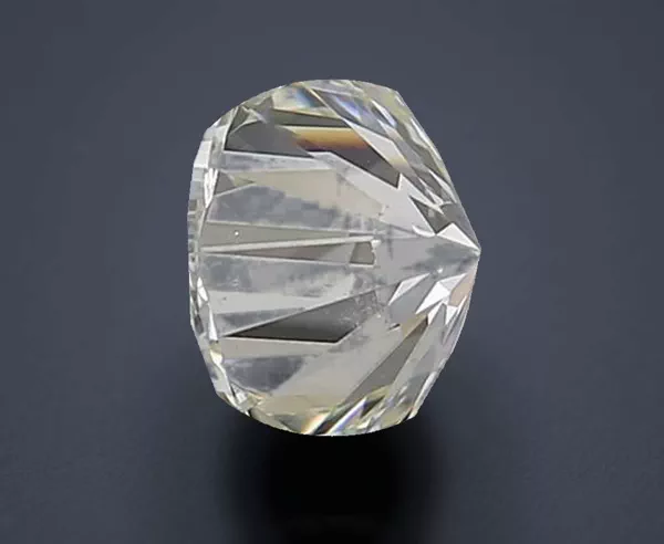 2.5 Carat · H · SI1 excellent Cut