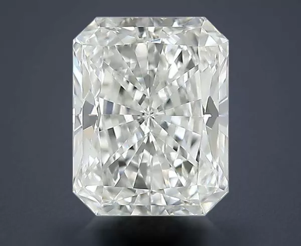 0.7 Carat · H · IF Rare Carat Ideal Cut