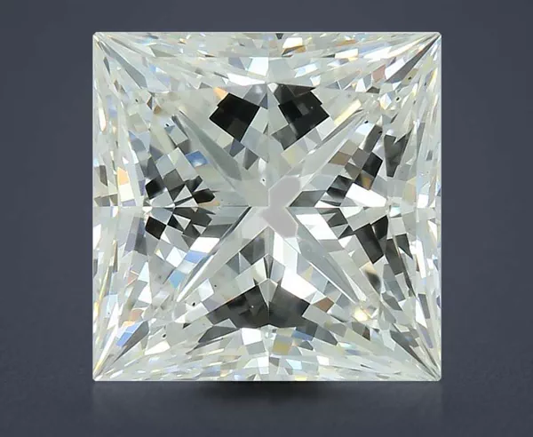 3.42 Carat · G · VS2 Rare Carat Ideal Cut
