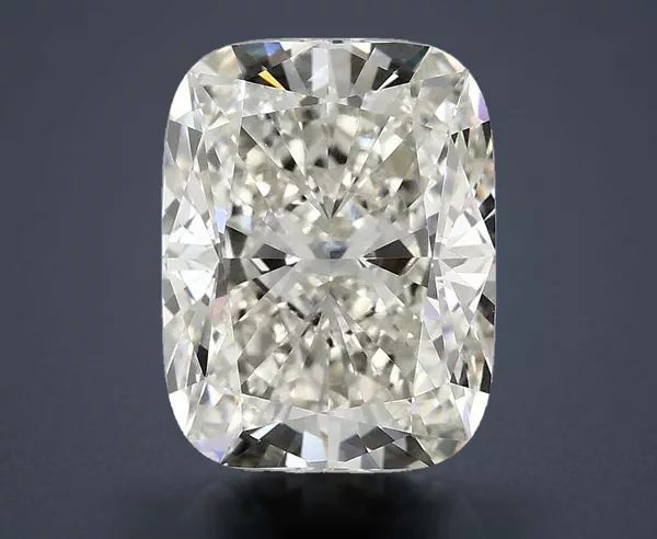 4.05 Carat · H · VVS2 Rare Carat Ideal Cut