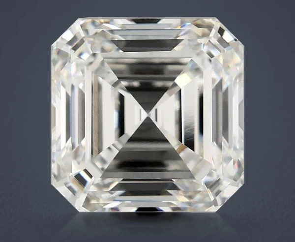 5.02 Carat · F · VVS2 Rare Carat Ideal Cut
