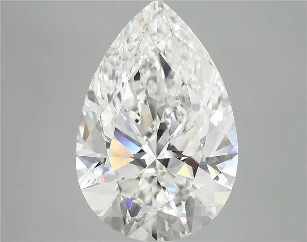 6.96 Carat · F · VVS2 Rare Carat Ideal Cut