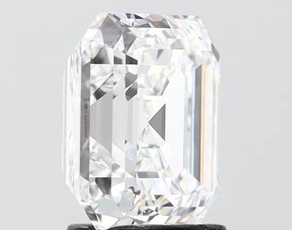 3 Carat · E · VS2 Rare Carat Ideal Cut
