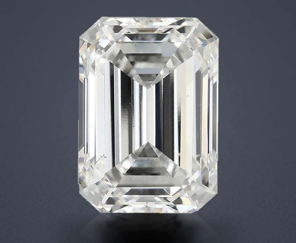 5 Carat · F · VS2 Rare Carat Ideal Cut