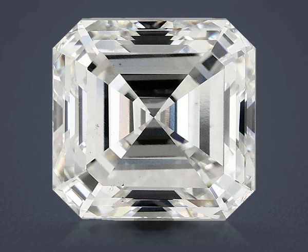 5.02 Carat · F · VS1 excellent Cut