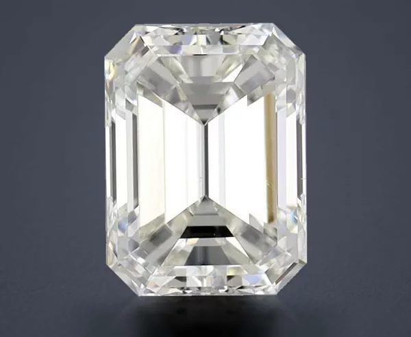 0.9 Carat · H · VS2 Rare Carat Ideal Cut