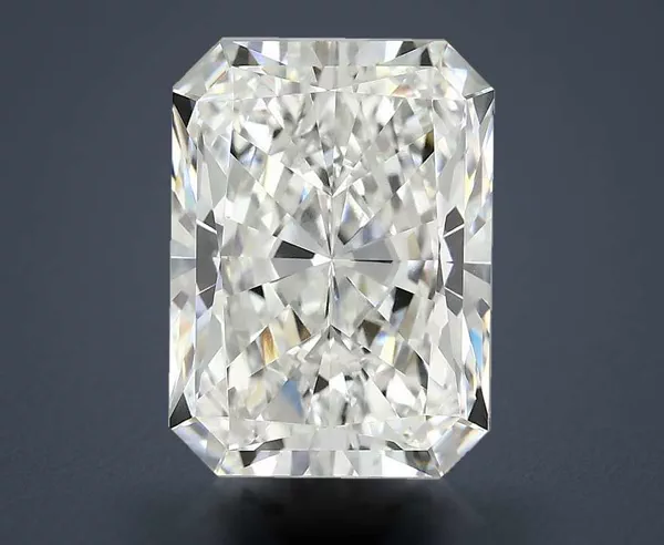 4.83 Carat · F · VVS2 Rare Carat Ideal Cut