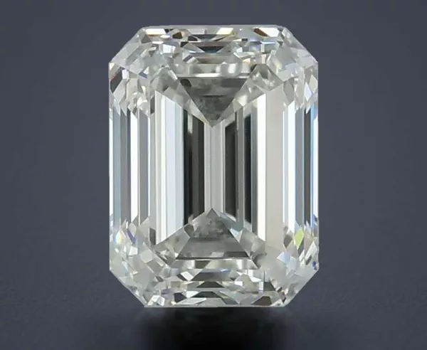 0.61 Carat · J · VS1 Rare Carat Ideal Cut