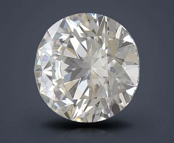 3.77 Carat · G · VS1 Rare Carat Ideal Cut