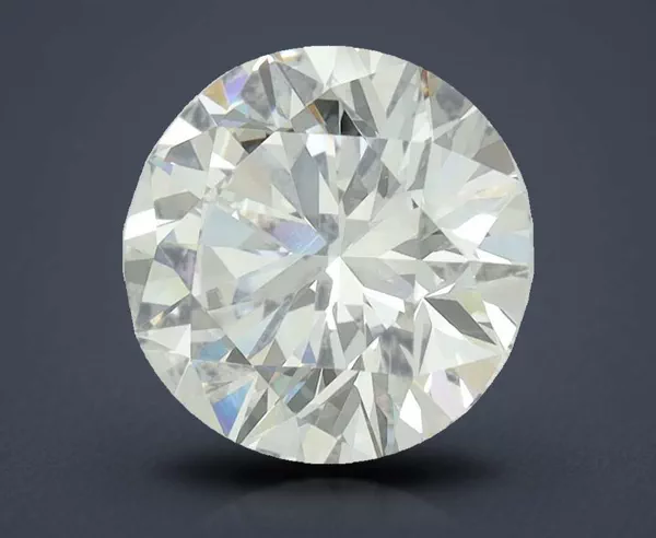 4.01 Carat · G · VVS2 Rare Carat Ideal Cut