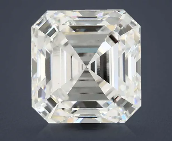 2.9 Carat · E · VS1 Rare Carat Ideal Cut