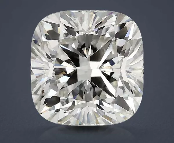2.48 Carat · G · VS1 Rare Carat Ideal Cut